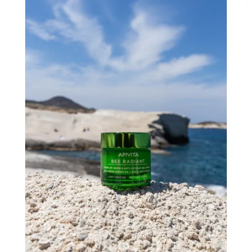 Apivita Bee Radiant Bőröregedés elleni arckrém light 50ml