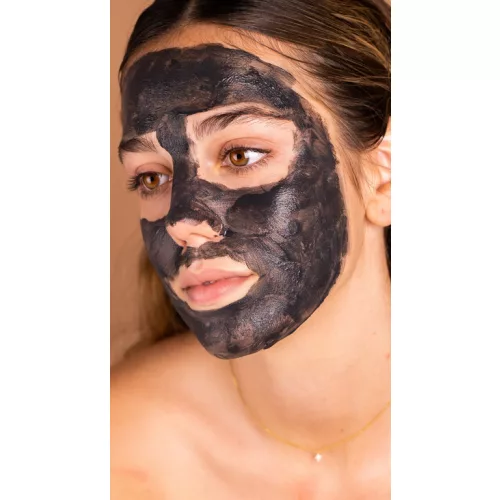 Apivita Black Detox arc- és szemkörnyéktisztító 150ml