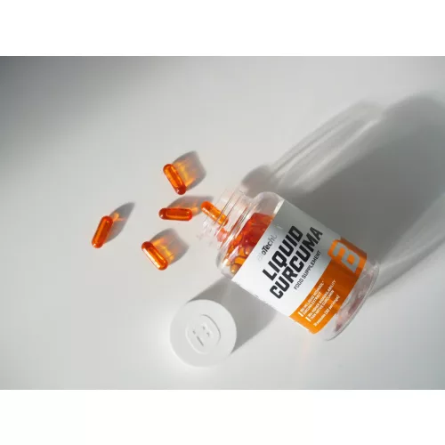 BiotechUSA Liquid Curcuma folyékony kurkuma kivonattal kapszula 30x