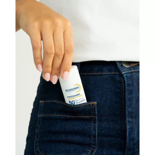 Bioderma Photoderm Invisible stift SPF50+ 15g